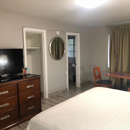 Bay Breeze Inn Bradenton Downtown Dış mekan fotoğraf